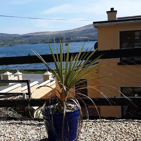 Oda ve Kahvaltı Sea Durrus