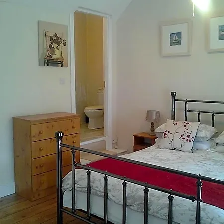 Sea 4* Durrus