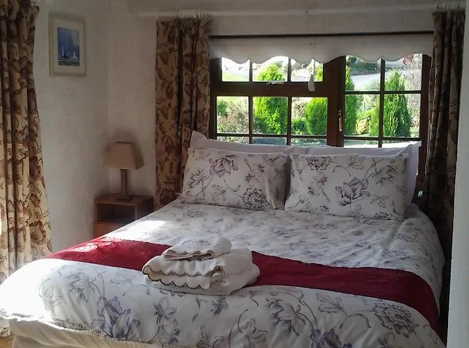 Sea 4* Durrus